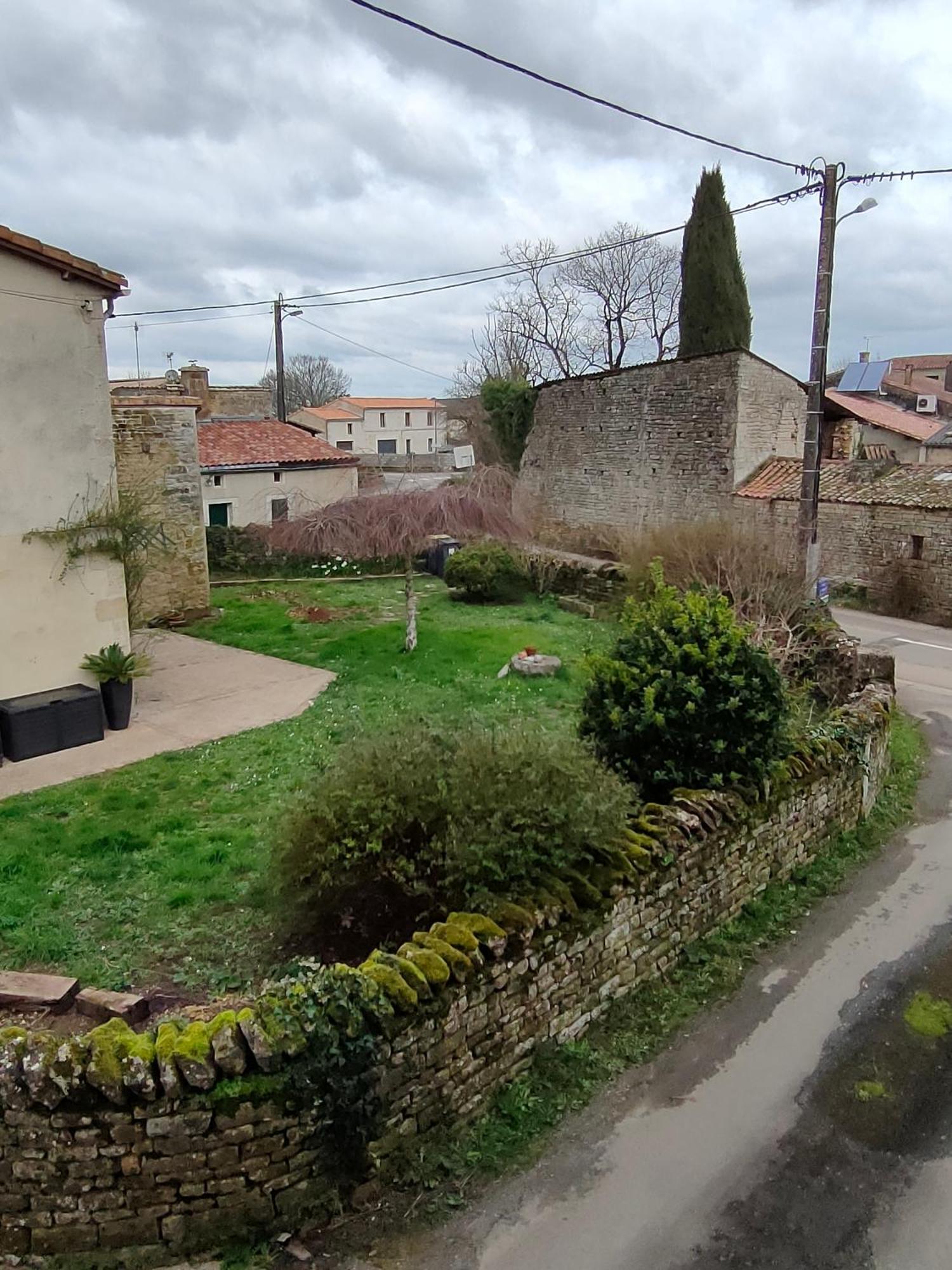 Le Petit Migault Apartment La Creche Exterior photo